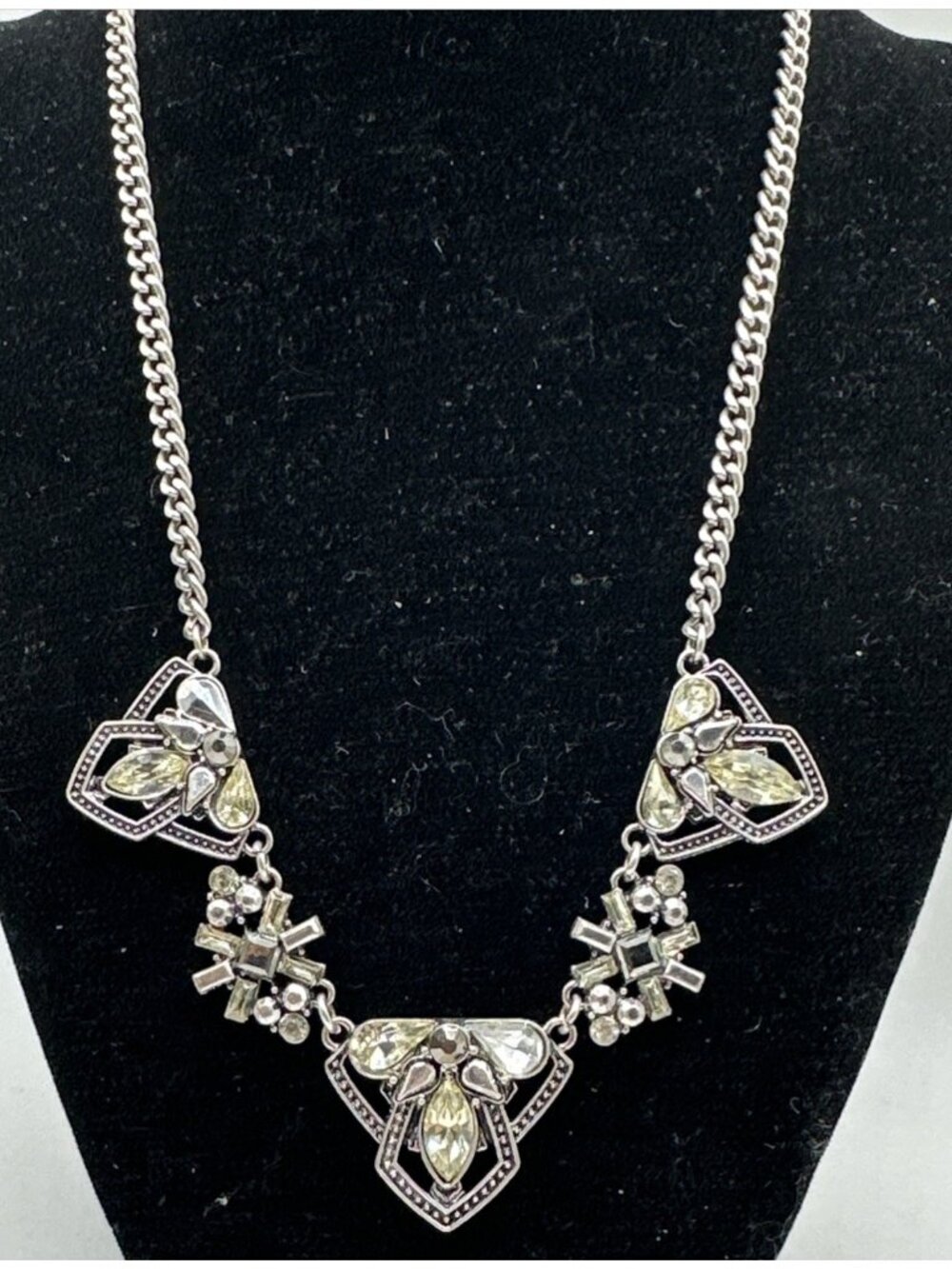 Maurices Gold Tone Light Green Stones Hematite Statement 18-21” Necklace